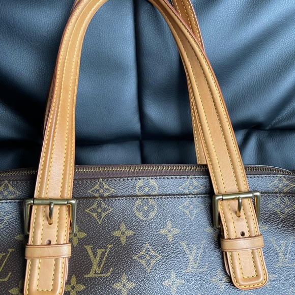 Authentic Multipli Cite LV Bag - Picture 4 of 13